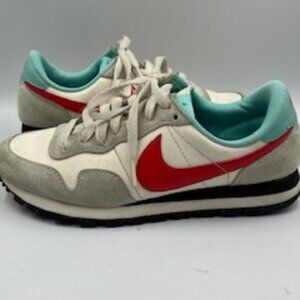 Nike Air Pegasus 83 Premium Vintage Sail Sneakers Boys Shoe Size 8